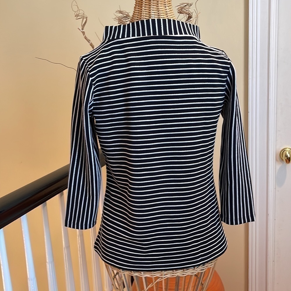 Ann Taylor 😜Final SALE 😜NWT black and white top - Picture 3 of 6